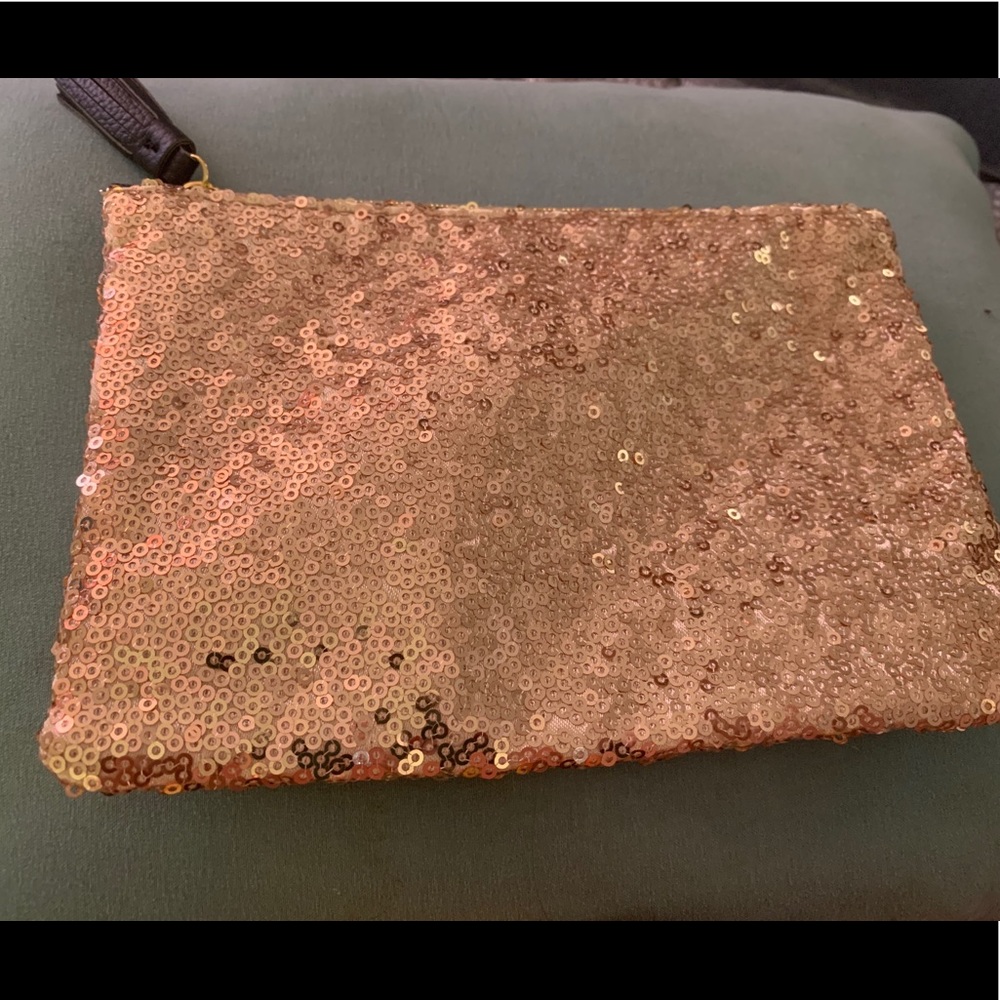Ipsy make up bag